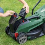 Bosch Akku-Rasenmher CityMower 18V-32-300 (18 Volt,1x Akku 4,0 Ah,Schnittbreite: 32 cm,Rasenflchen bis 300 m,im Karton)