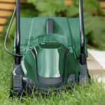 Bosch Akku-Rasenmher CityMower 18V-32-300 (18 Volt,1x Akku 4,0 Ah,Schnittbreite: 32 cm,Rasenflchen bis 300 m,im Karton)