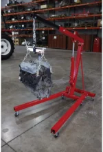 Strongway Hydraulic Engine Hoist with Load Leveler ?C 2-Ton Capacity,1in.-82 5/8in. Lift Range