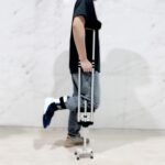 Support Way Under Arm Aluminum Pain Free Knee Crutch with Widened Base